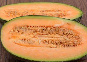 兄妹吃哈密瓜全集视频,温馨甜蜜的夏日时光